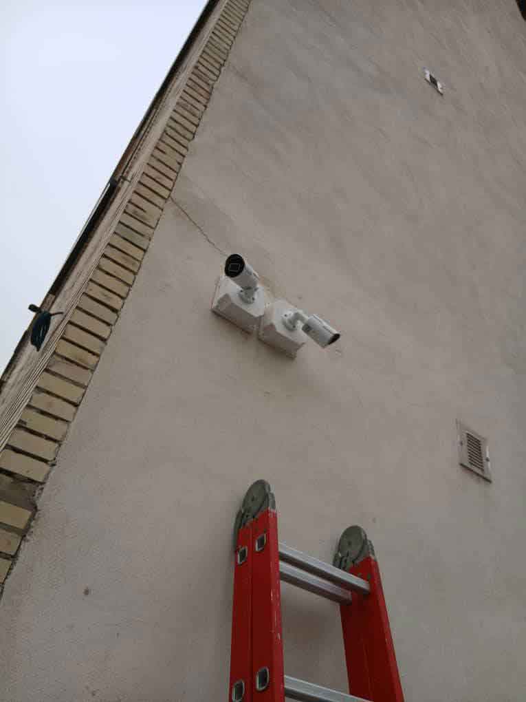 نصب دوربین های بولت دیواری نظارت تصویری
